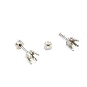 Clous d'oreilles en acier inoxydable avec fermoirs à vis et coupelles à griffes pour la fabrication de boucles d'oreilles, formes variées, couleur acier - Product Image 3