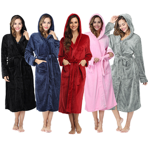 Custom Classic Design Flannel Hooded Women's Bathrobe Women's Pajamas Nightgown