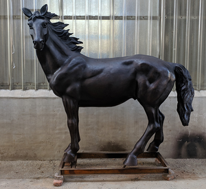 맞춤형 청동 주조 황금 갑옷 말 조각상, 질주하는 말 조각상, 야외 정원 장식 - Product Image 2