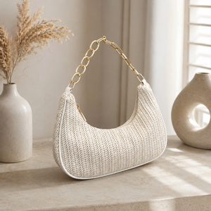 Sac à bandoulière croissant tissé pour femme avec chaîne, mini sac hobo, sac de mode estival - Product Image 1