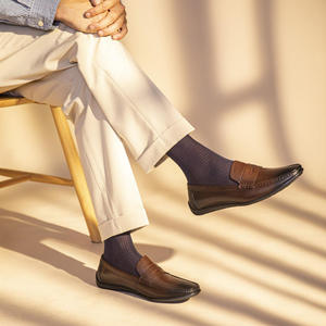 รองเท้าเดรสสไตล์ใหม่ทันสมัย ระบายอากาศได้ดี ทนทาน รองเท้าทรงเหลี่ยมสำหรับธุรกิจและรองเท้าอ็อกซ์ฟอร์ด - Product Image 4