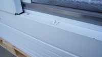 Congélateur vertical commercial à porte simple de 27 pouces de style américain, en acier inoxydable 304, refroidissement par compresseur d'air, dégivrage automatique