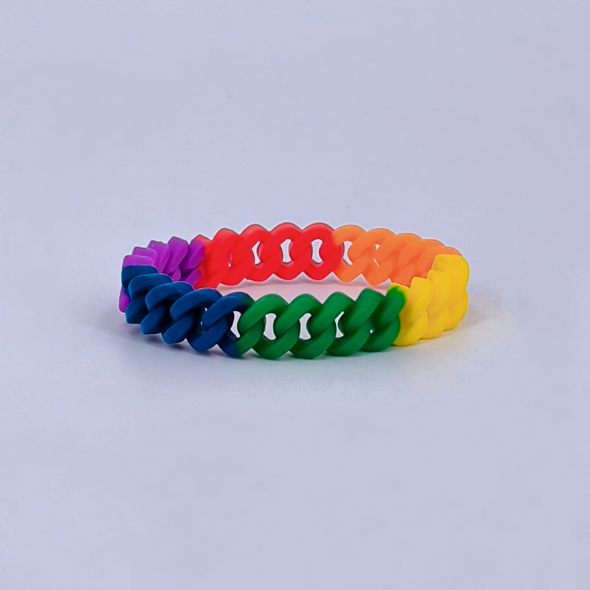 Twisted silicone bracelet