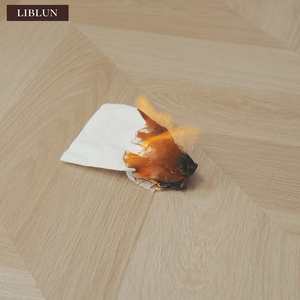 Pavimento SPC Impermeabile all'Ingrosso 4mm 5mm 6mm 8mm Piastrelle per Pavimenti in PVC SPC a Incastro - Product Image 2