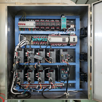 Machine de remplissage entièrement automatique à 4 têtes avec suivi servo, haute vitesse et haute précision pour liquides visqueux, pâtes, huiles et sauces
