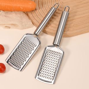 Râpe à fromage en acier inoxydable 304 avec poignée suspendue, ustensile de cuisine personnalisé, sûr pour les aliments, idéal pour le gingembre - Vente en gros - Product Image 6