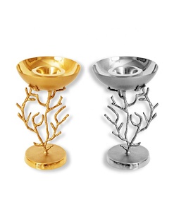 Ensemble de 3 bougeoirs en métal doré fondant et dégoulinant de cire Design contemporain en aluminium Décoration de table Salon Chambre à coucher - Product Image 2