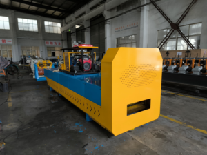 금속 SSQ SSR KR18 12 ''~ 24'' 폭 조절 가능한 컬러 스틸 루핑 현장 스탠딩 솔기 패널 롤 성형 기계 - Product Image 3