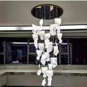 Lampadario Sospeso per Hotel, Design Nordico in Alluminio, LED Dorato con Telecomando, Lampada Moderna Luminosa per Illuminazione Soggiorno - Product Image 2