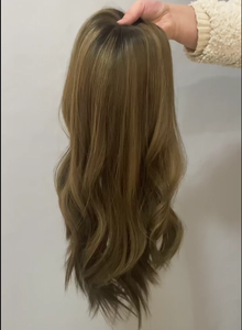 Nouvel arrivage de <span class=keywords><strong>cheveux</strong></span> humains blond cendré Balayage couleur non traités <span class=keywords><strong>cheveux</strong></span> européens à cuticule alignée base de soie topper pour les femmes - Product Image 3