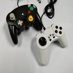 Sıcak satış enjeksiyon kalıplama üreticisi Oem küçük plastik parça oyun denetleyicisi - Product Image 4