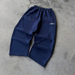 Tuta Sportiva Personalizzata <span class=keywords><strong>con</strong></span> Logo Ricamato, Felpa <span class=keywords><strong>con</strong></span> Zip e Pantaloni Larghi per Uomo, Abbigliamento Streetwear, Produttori di Tute Nere 100% Cotone - Product Image 3