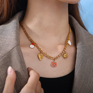 สร้อยคอจี้การ์ตูนฮาโลวีน สแตนเลสชุบทอง 18K เครื่องประดับแฟชั่นสำหรับงานปาร์ตี้ สร้อยคอจี้สำหรับทุกเพศ - Product Image 4