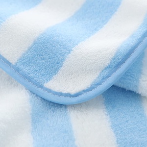 Ensemble de serviettes de bain en microfibre corail absorbante et douce, deux pièces, serviette de bain rayée, serviette pour le visage - Product Image 6