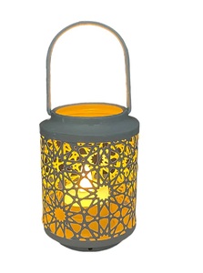 Linterna de vela de Metal hecha a mano de nuevo diseño al por mayor para decoración del hogar ocasión navideña mercado tendencia precio razonable - Product Image 3