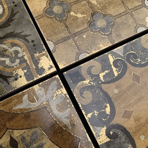 Carrelage décoratif plaqué or de style européen rétro, carrelage en céramique floral vieilli pour accent mural intérieur - Product Image 5