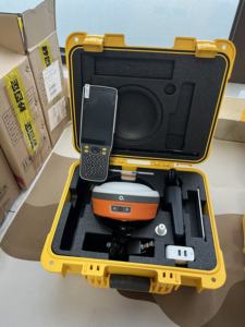เครื่องมือสำรวจ Qianxun Q600 สำหรับงานก่อสร้าง วิศวกรรม ราคาประหยัดที่สุด GPS สำรวจ GNSS Qianxun ระบบระบุตำแหน่ง RTK - Product Image 3