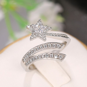 Anello Aperto a Doppio Strato Celestial per Donne - Product Image 4