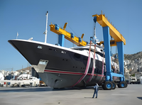 Grue de levage pour yachts marins 10T 20T 30T 50T, grue hydraulique de mise à l'eau de bateaux pour marinas et chantiers navals, certifiée CE