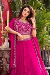 Lehenga Choli Rosa Bordado Más Vendido para Mujer, Traje Étnico para Fiesta con Dupatta a Juego, Disponible en Grandes Cantidades - Product Image 3