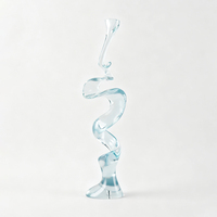 Sculptures en résine bleue abstraites modernes en gros, formes torsadées, décorations de bureau pour présentoirs intérieurs dans les salons et les villas