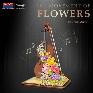 Ensemble de micro-briques Romantisme Français Rose & Violon - Mélodie de Piano en Éveil, Cadeau Artistique en Gros pour Elle - Product Image 3