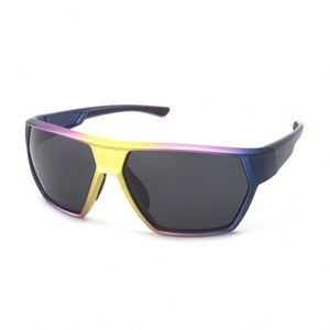 แว่นกันแดดกีฬาสำหรับตกปลา รุ่น TR90 สีสันสดใส เลนส์โพลาไรซ์ TAC ป้องกันรังสียูวี 400 สำหรับวิ่ง  แบบ unisex - Product Image 1