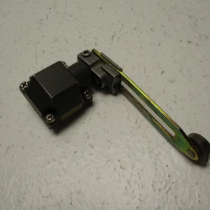 D4a-0001n unmp อุปกรณ์ควบคุมโปรแกรมระบบอัตโนมัติสำหรับอุตสาหกรรม Pac ของแท้ใหม่ - Product Image 1