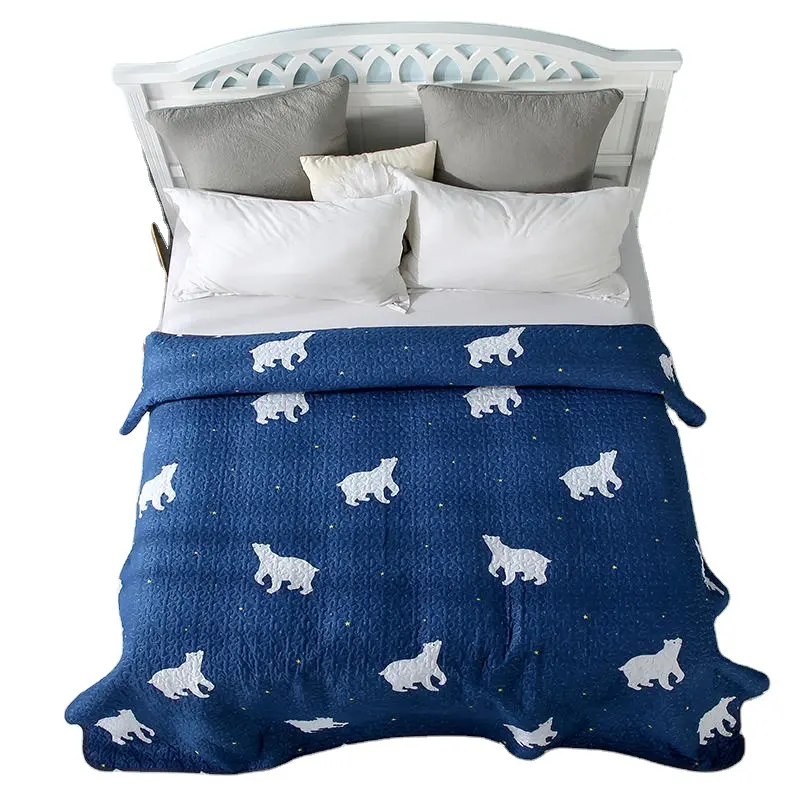 China Home Textile Manufacture Blue Color Polar Bear Printed Soft Bedspread one piece
