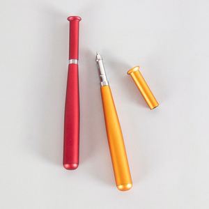 Stylos à bille promotionnels en forme de batte de baseball en plastique avec impression de logo personnalisé - Product Image 2