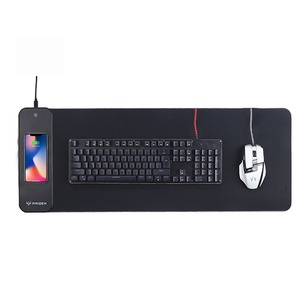 Tấm Lót Chuột Phát Sáng Không Dây 10W, Tấm Lót Chuột Chơi Game Đèn Led Mở Rộng Cỡ Lớn Phát Sáng Mềm Mại - Product Image 4