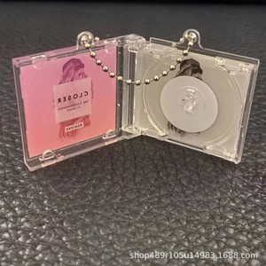 Périphérique commémoratif blanc Album <span class=keywords><strong>CD</strong></span> porte-clés Mini <span class=keywords><strong>CD</strong></span> étui porte-clés <span class=keywords><strong>lecteur</strong></span> <span class=keywords><strong>CD</strong></span> forme porte-clés bricolage sac à dos suspendu décoration - Product Image 3