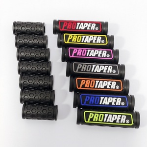 Poignées de guidon de moto Protaper en caoutchouc antidérapantes cylindriques pour mise à niveau et rénovation - Product Image 1