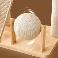 Arbre à chat en bois massif avec capsule spatiale et nid douillet, tour pour chat en bois d'hévéa avec poteau à gratter en sisal pour mobilier minimaliste pour chat