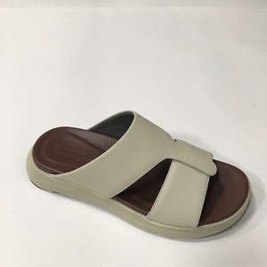 Chaussures décontractées pour hommes en cuir véritable, style sport d'extérieur, mules à bout ouvert, plates, antidérapantes et respirantes - Product Image 3