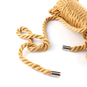 Набор для взрослых: хлопковый канат для бондажа с металлическими концевиками – идеальное решение для парных игр и флирта. - Product Image 3