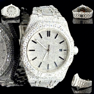 Montre Hip Hop de Luxe en Acier Inoxydable avec Cadran en Verre Moissanite Glacé pour Homme VS1 Montre Personnalisée - Product Image 1