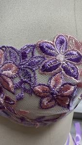 Mignon Sexy Floral Brodé Soutien-Gorge Ensemble Anti-Affaissement Push-Up Jarretière Bas Transparent Jersey Lingerie Trois Pièces Solide Fleur - Product Image 2