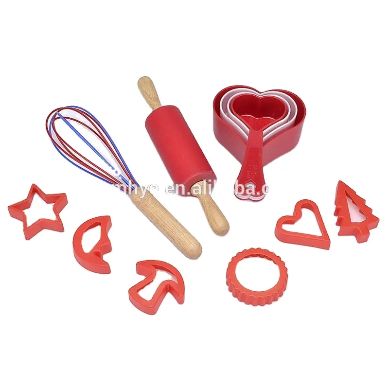 Hot Sale Kits Cake Baking Set With Cookie Cutter and Whisk