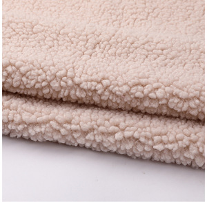 <span class=keywords><strong>Tissu</strong></span> à tricoter en polaire Sherpa simple face en <span class=keywords><strong>fausse</strong></span> <span class=keywords><strong>fourrure</strong></span> de laine douce 100% polyester pour doublure et pardessus - Product Image 2