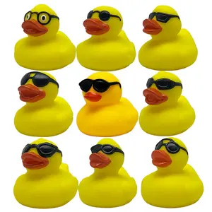Wholesale 2inches Plain Designs 9 Types PVC Custom Logo Bulk Glasses Squeaky Yellow Bath Duck Toys Sunglasses Rubber Duck