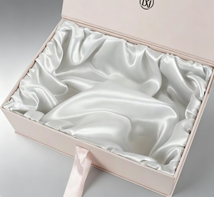 Coffret cadeau de marcheur pour bébé bio et fonctionnel blanc, 8 mois, livres, souvenirs, enregistrements, première année, boîte de bienvenue pour la fête prénatale, carton ondulé - Product Image 3