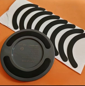 Tùy chỉnh hình lưỡi liềm cong Silicone Pad - Product Image 1