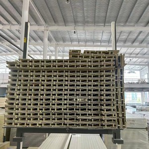 Panneaux de porte en composite bois-plastique empilés pour usage intérieur, étanches et résistants à l'humidité, portes en WPC - Product Image 3