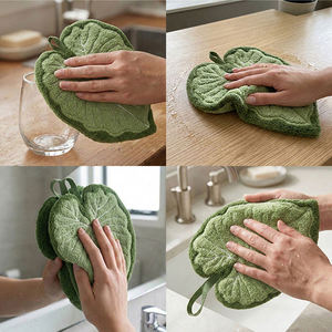 Paño de Cocina Bordado con Dibujos Animados, Diseño con Asa para Colgar, Hecho de Microfibra de Coral, Antimicrobiano y Ecológico - Product Image 1