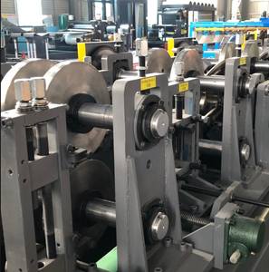 2023 Hochleistungs-Cee Zee M Pfetten profil von <span class=keywords><strong>c</strong></span> bis z Pfetten walzen form maschine nach Amerika - Product Image 4