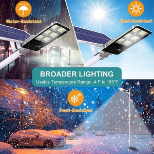 Lampe solaire de stationnement en aluminium 100W, étanche IP65, avec télécommande marche/arrêt automatique pour éclairage commercial et urbain - Product Image 5