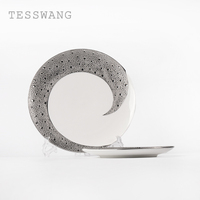 Ensemble de vaisselle de luxe pour hôtel, personnalisé avec logo, gris texturé moderne, assiettes durables, porcelaine de qualité commerciale