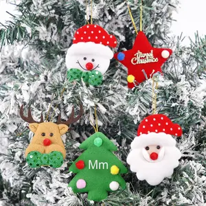 Nueva alta calidad dibujos animados felpa Santa Claus estrella árbol de Navidad decoración pequeño colgante Reno muñeco de nieve ornamento - Product Image 2