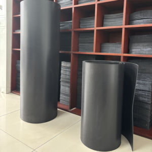 Geomembrana de HDPE Directa de Fábrica para Estanques de Peces, Resistente a los Rayos UV, Tecnología Impermeable Moderna para Piscifactorías y Vertederos - Product Image 1